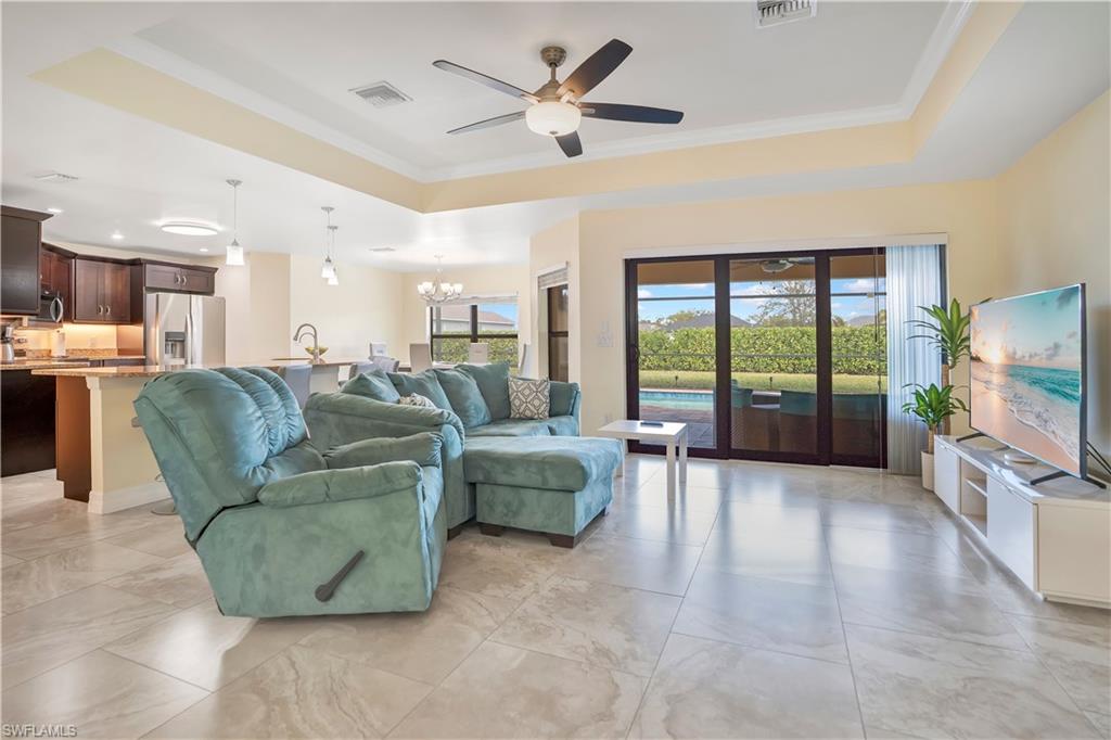 CAPE CORAL - Residential Lease