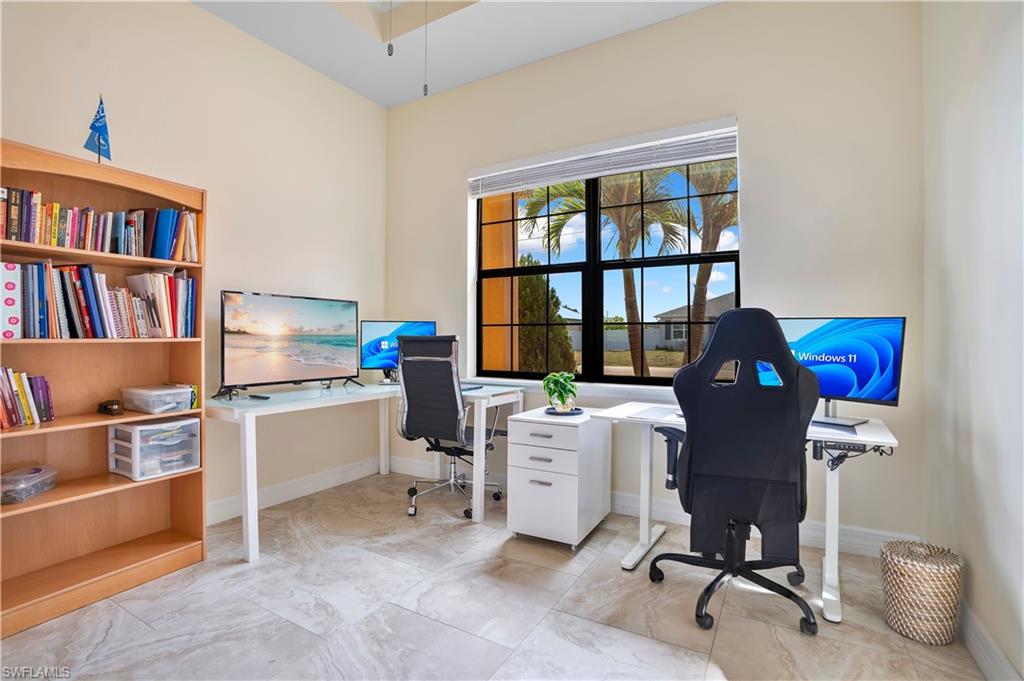 CAPE CORAL - Residential Lease