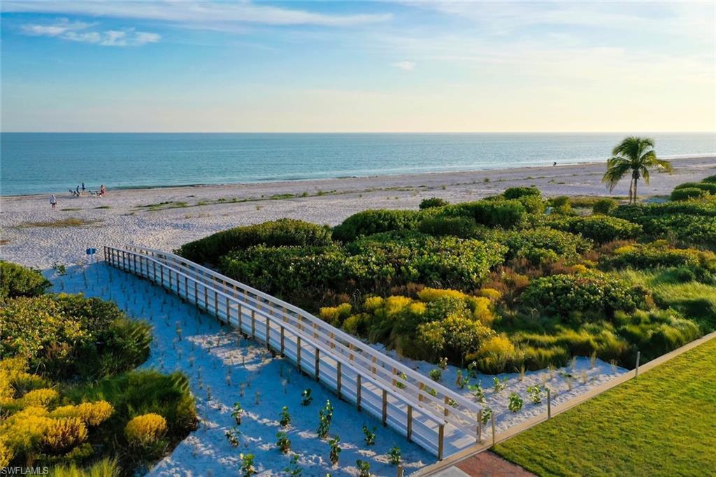 SUNSET SOUTH CONDO - Residential