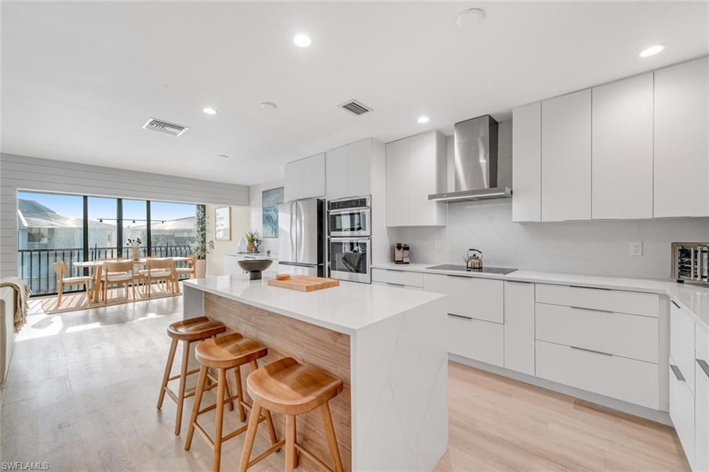 SUNSET SOUTH CONDO - Residential