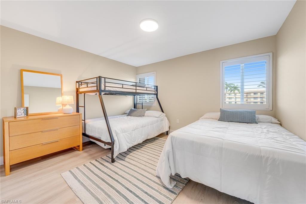 SUNSET SOUTH CONDO - Residential