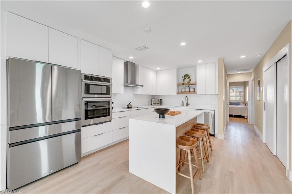 SUNSET SOUTH CONDO - Residential