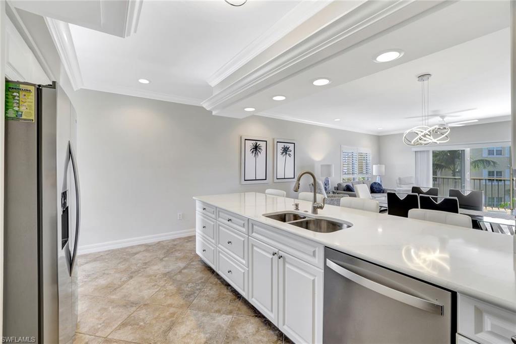 VILLA DEL MARE OF MARCO ISLAND - Residential