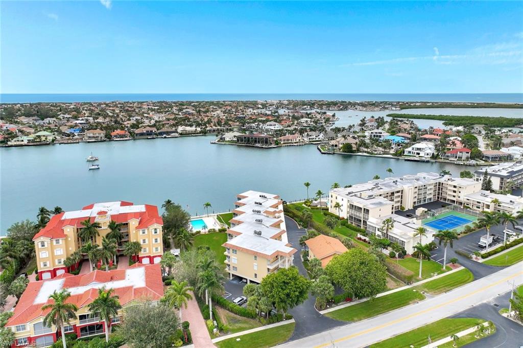 VILLA DEL MARE OF MARCO ISLAND - Residential