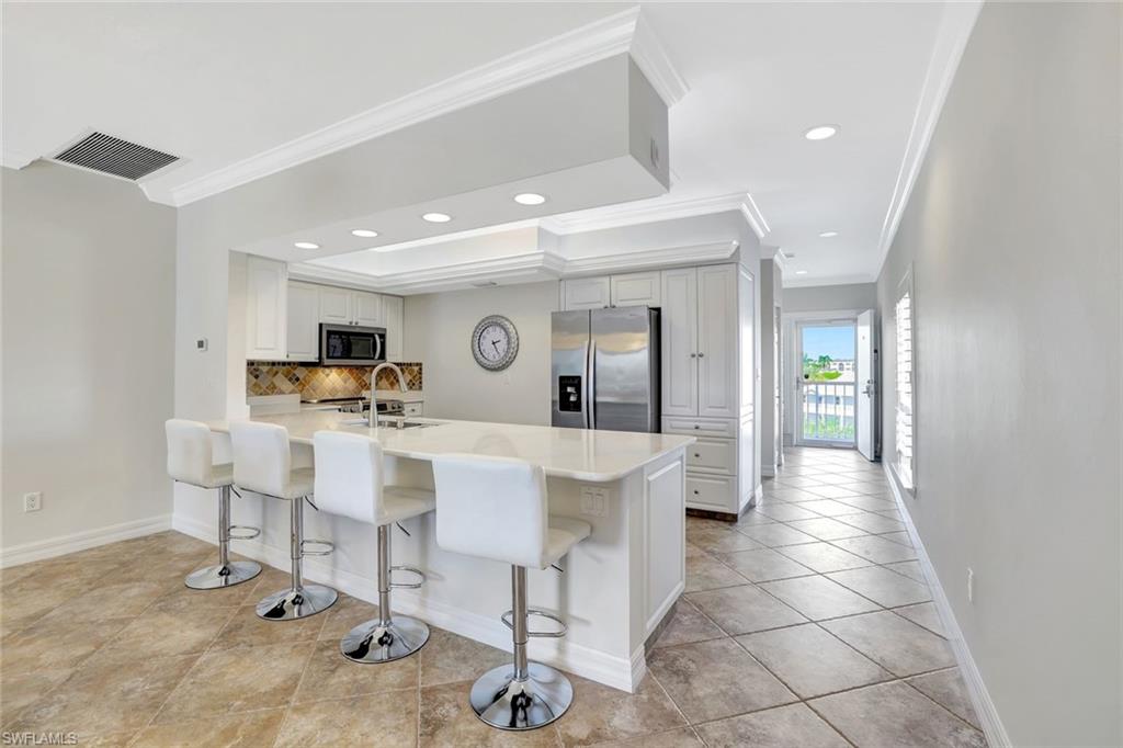 VILLA DEL MARE OF MARCO ISLAND - Residential