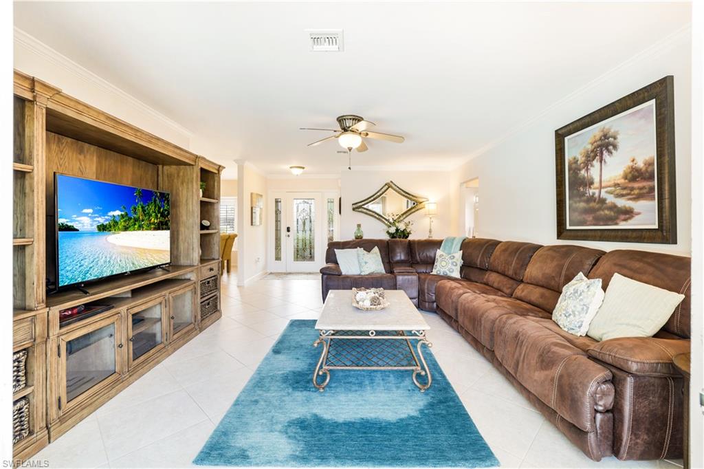 MARCO BEACH - Residential