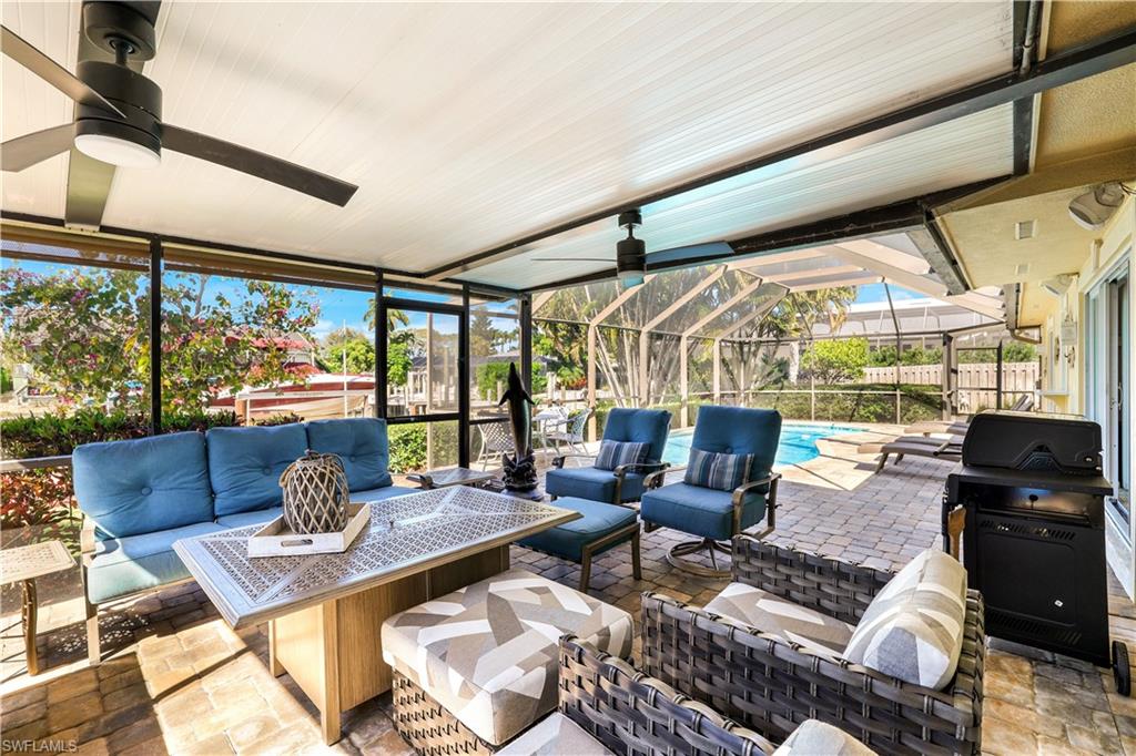 MARCO BEACH - Residential