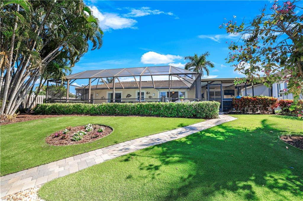 MARCO BEACH - Residential