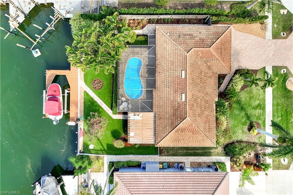 MARCO BEACH - Residential