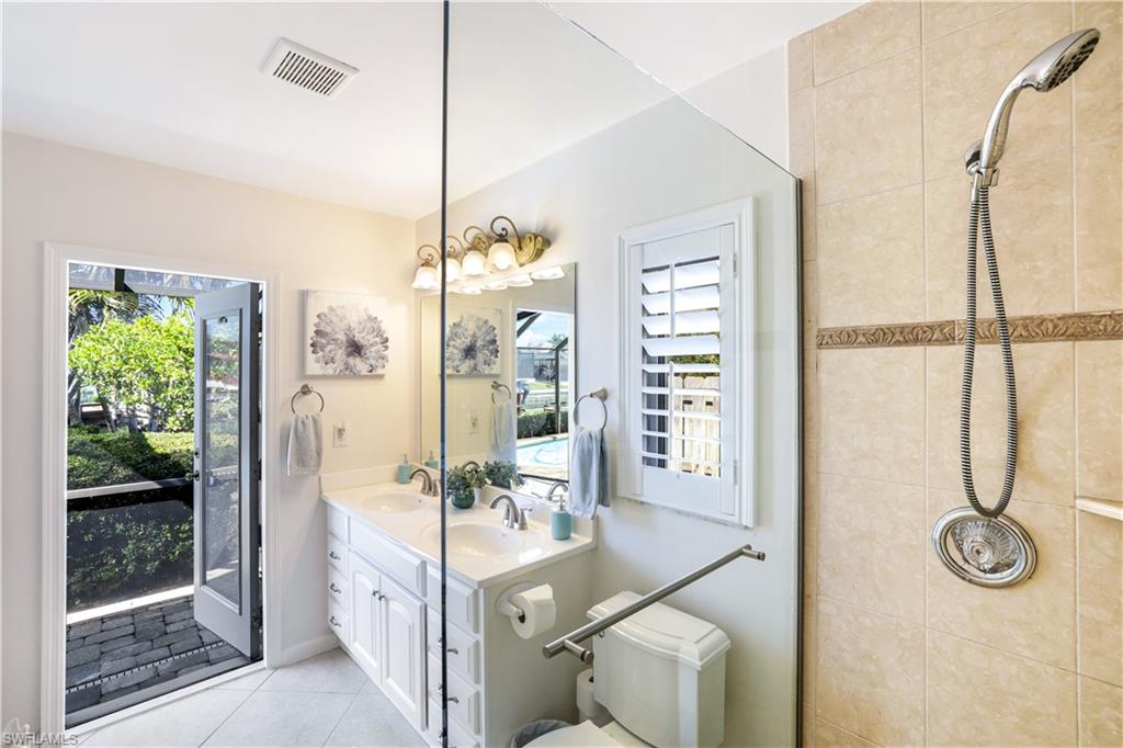 MARCO BEACH - Residential