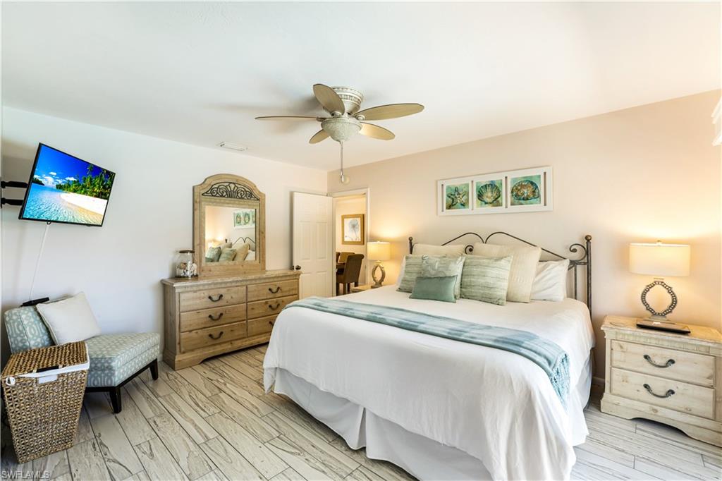 MARCO BEACH - Residential