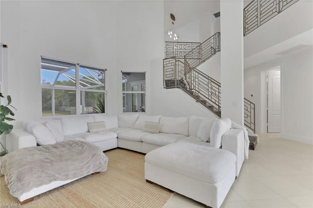 OAKES ESTATES - Residential