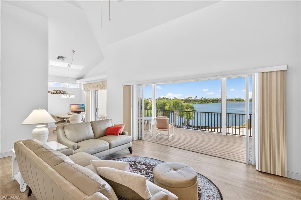 LITTLE LAKE MUREX - Residential