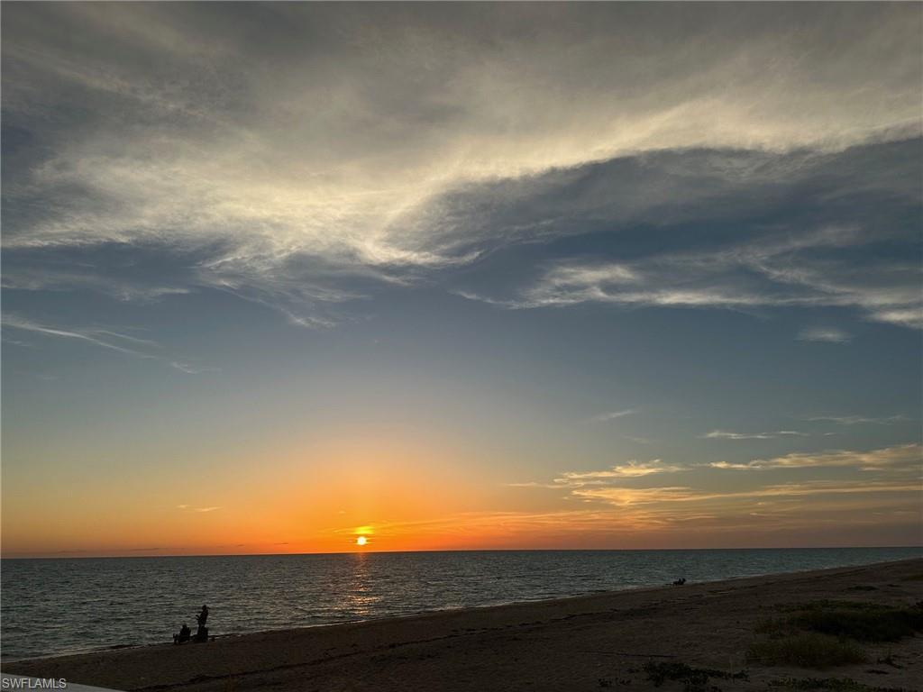 LITTLE LAKE MUREX - Residential