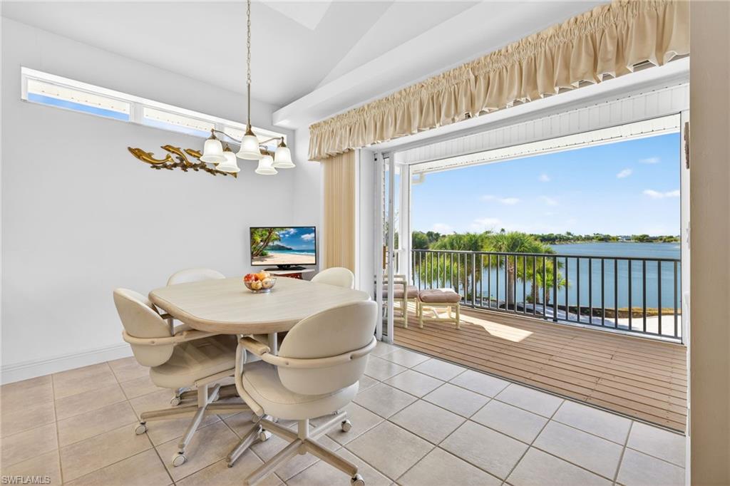 LITTLE LAKE MUREX - Residential