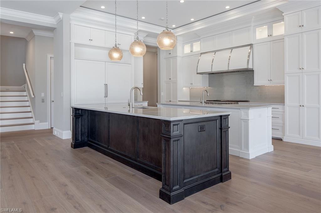 AQUALANE SHORES - Residential