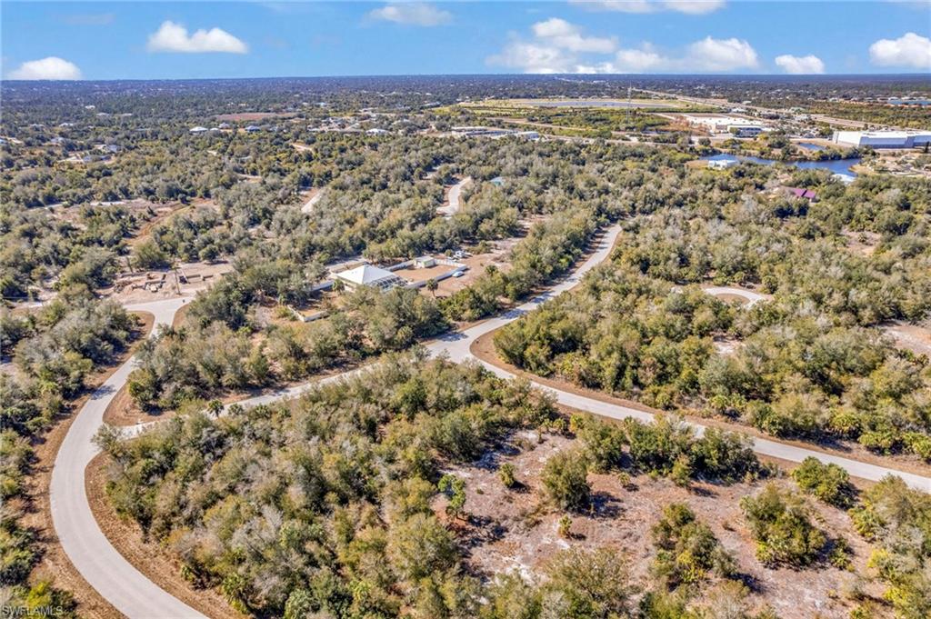 PORT CHARLOTTE - Land