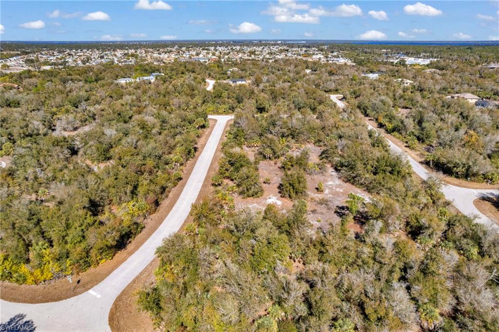 PORT CHARLOTTE - Land