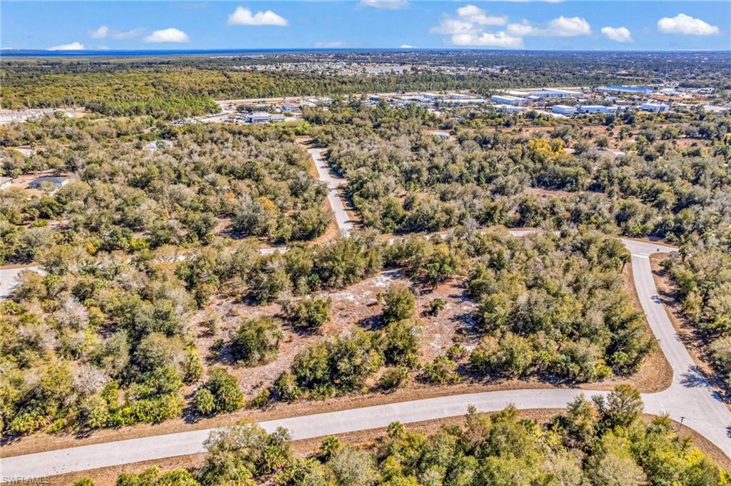 PORT CHARLOTTE - Land