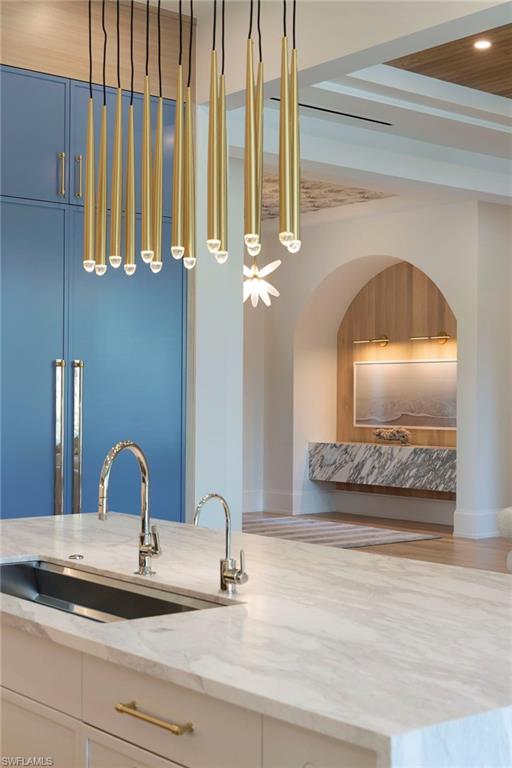 AQUALANE SHORES - Residential