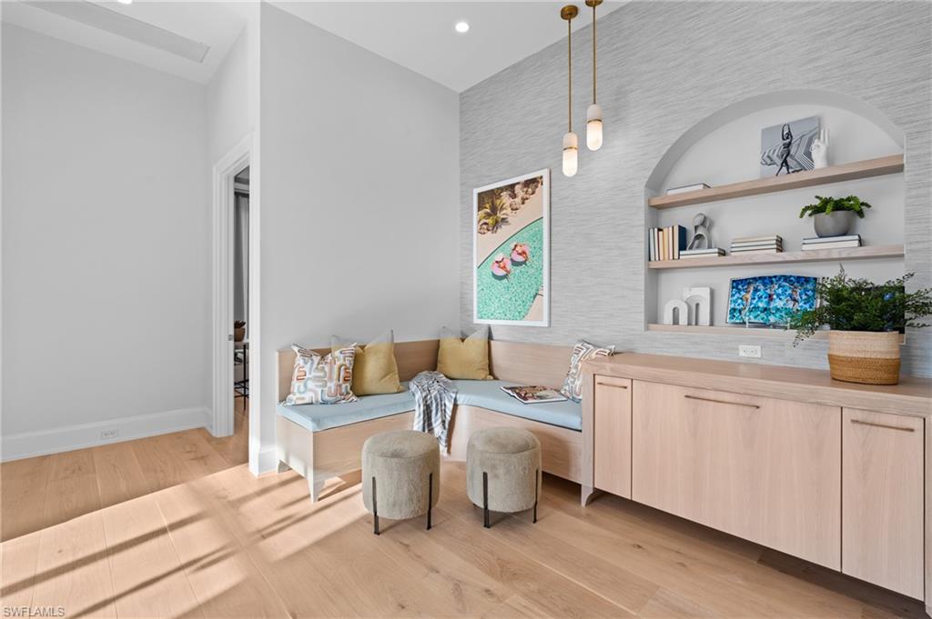 AQUALANE SHORES - Residential