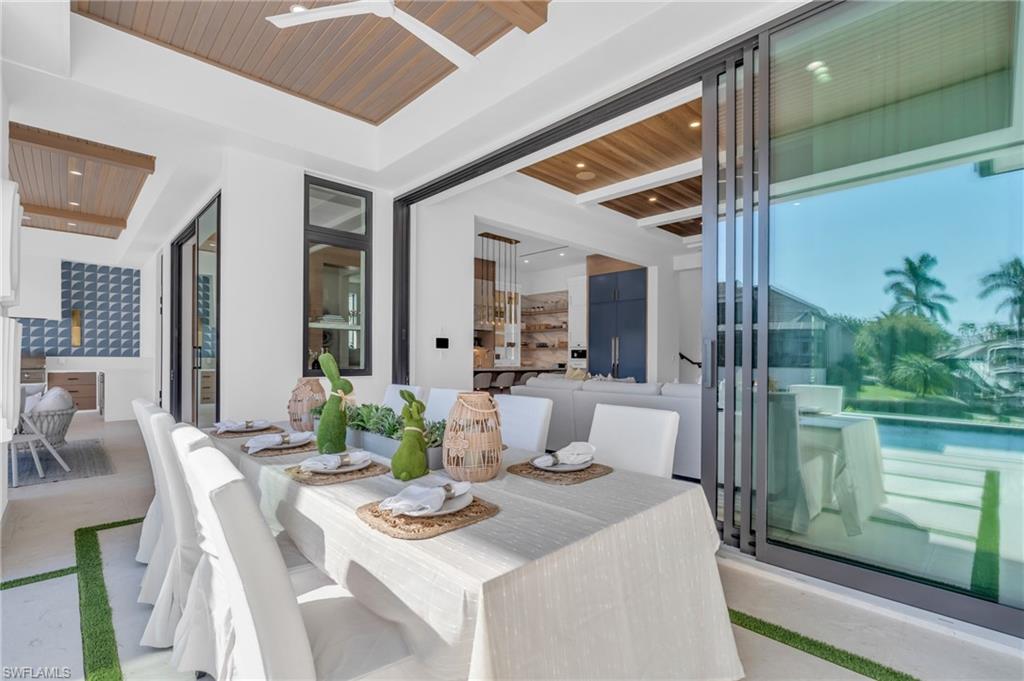 AQUALANE SHORES - Residential