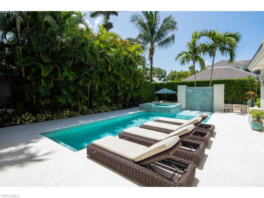 OLDE NAPLES - Residential