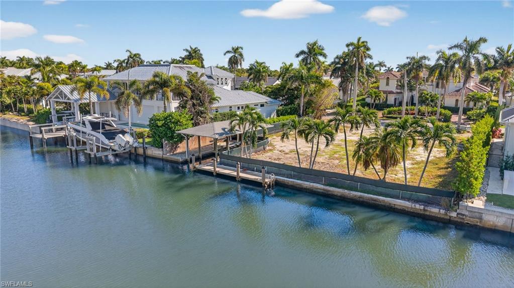 AQUALANE SHORES - Land