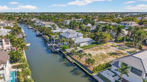 601 17TH AVE S NAPLES FL 34102