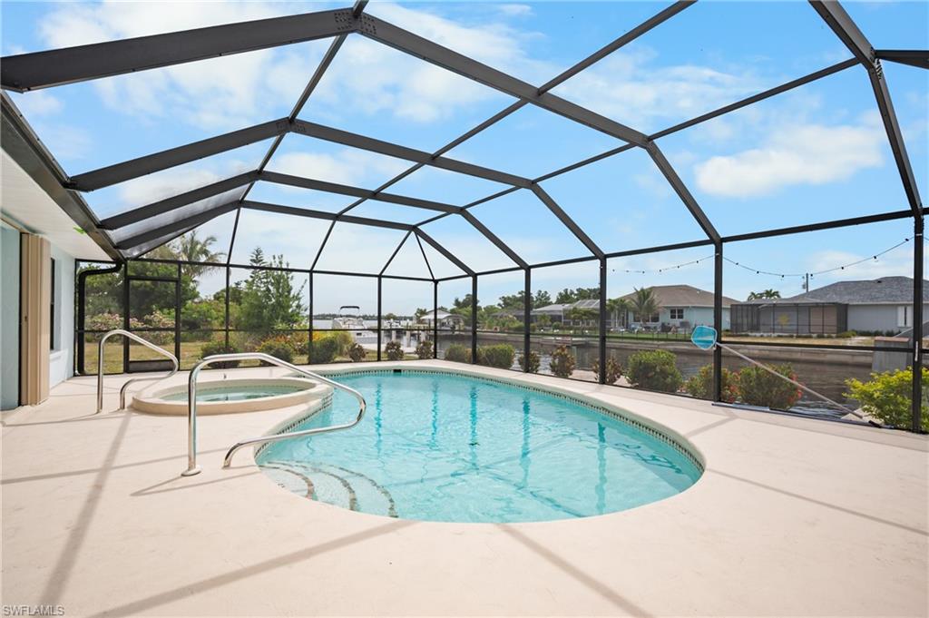 GULF COVE - Residential