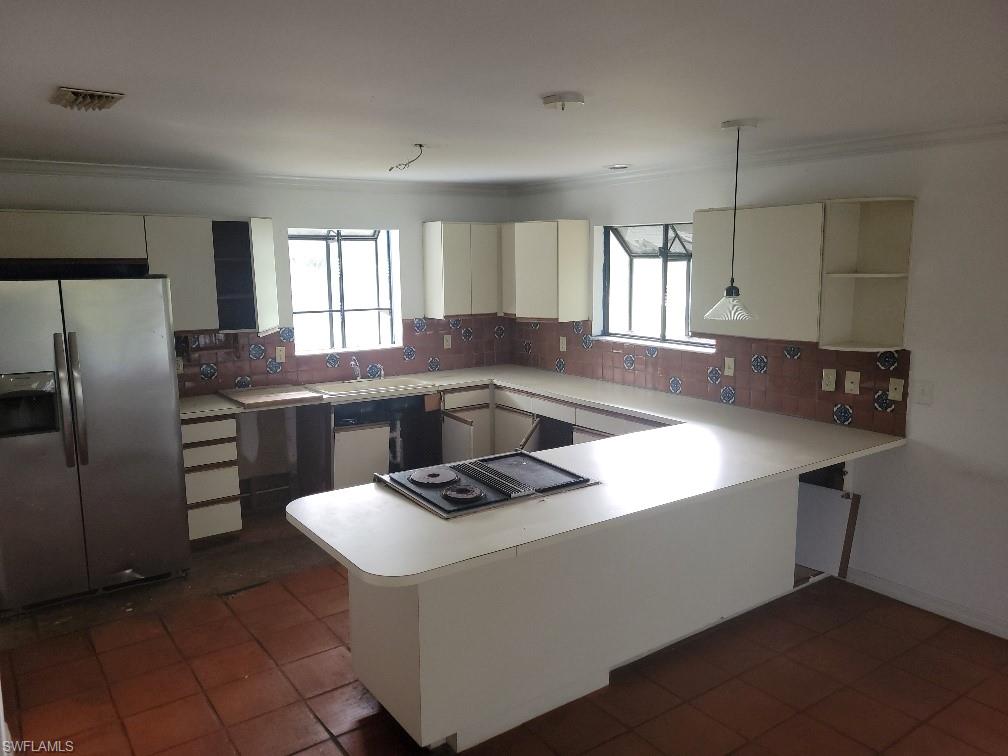 NESTING OF PINE ISLAND - Residential