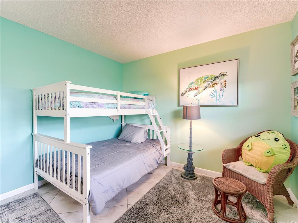 SOUTHWINDS APTS OF MARCO ISLAND - Residential