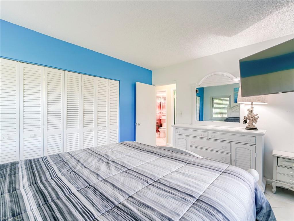 SOUTHWINDS APTS OF MARCO ISLAND - Residential