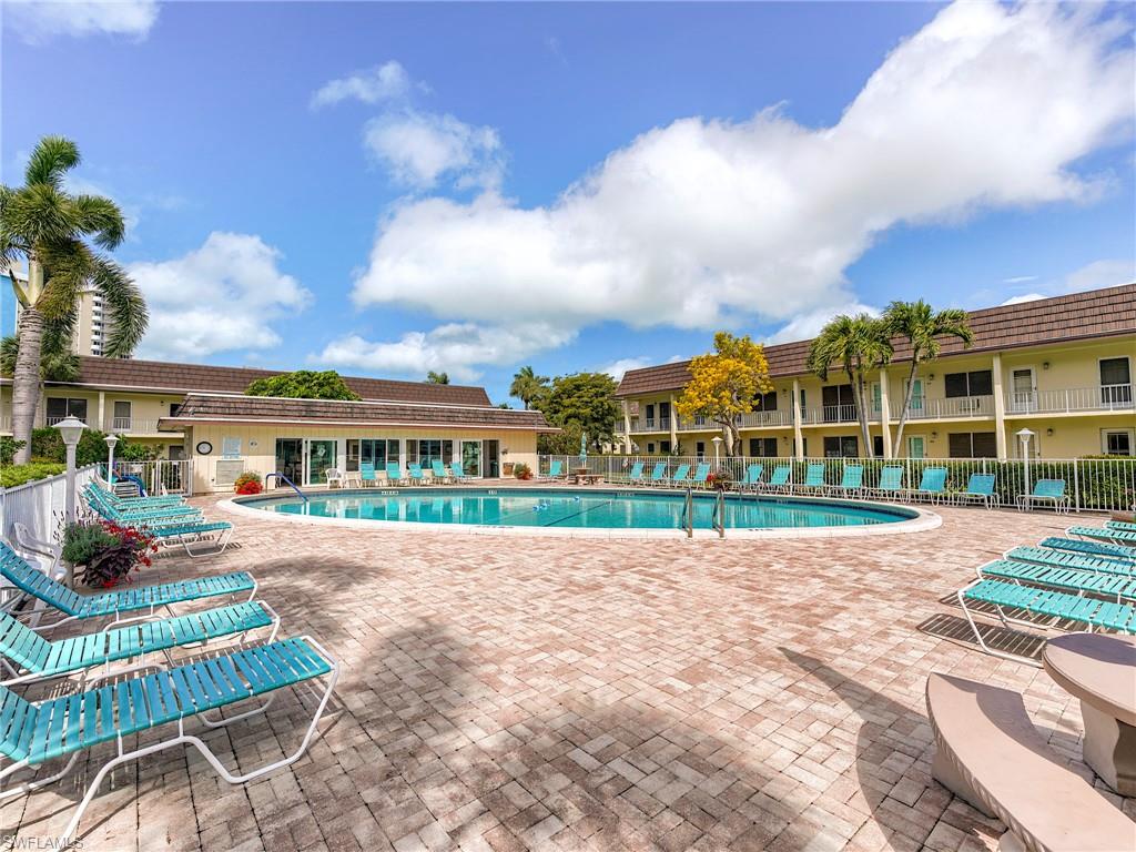 SOUTHWINDS APTS OF MARCO ISLAND - Residential