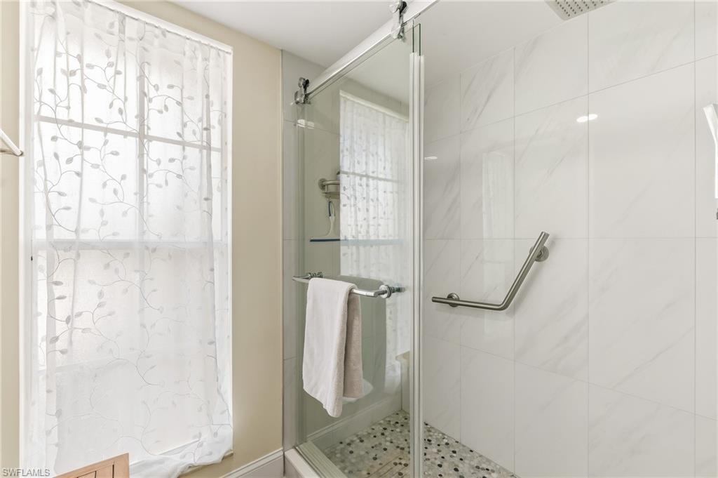 RIVERS EDGE - Residential