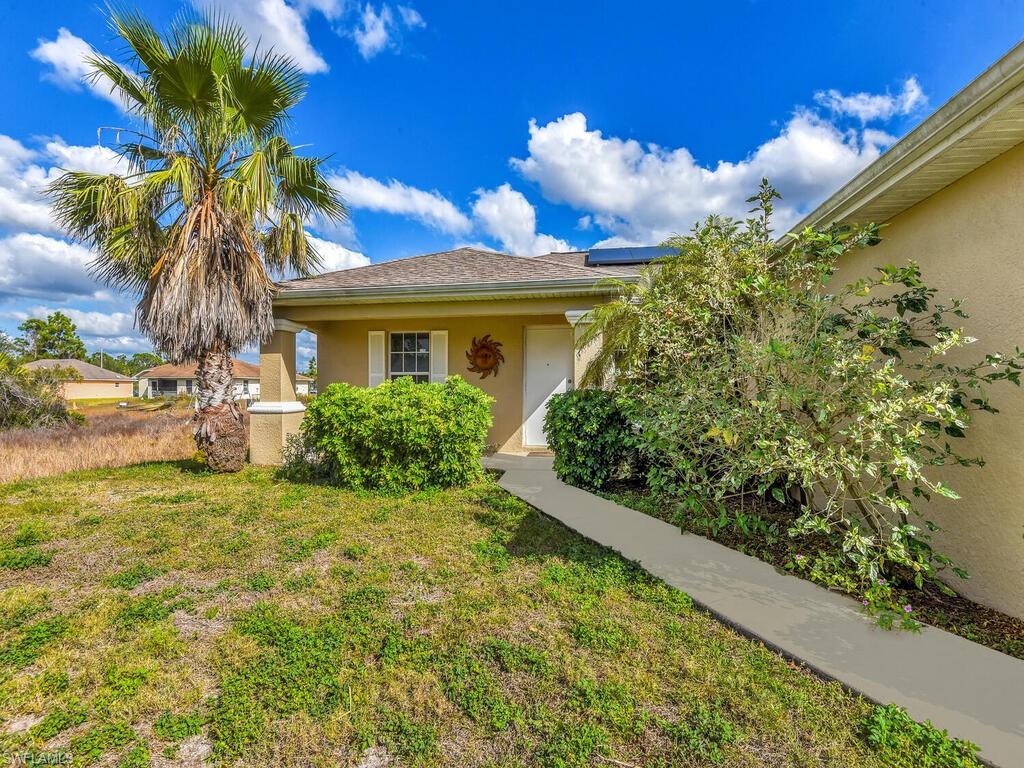 LEHIGH ACRES - Residential