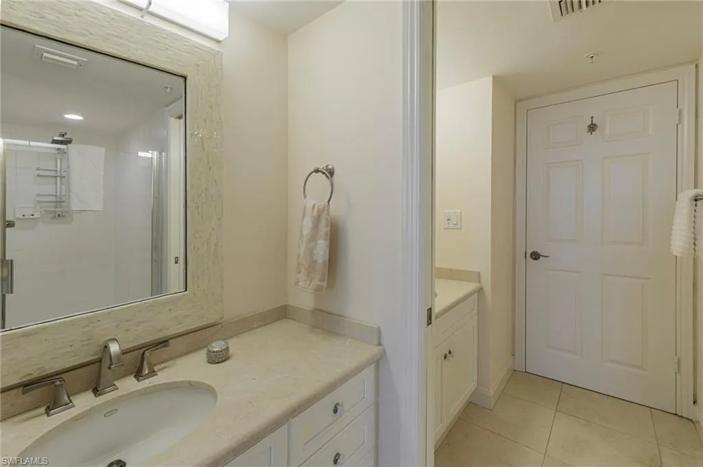Naples, Florida, 34108, United States, 2 Bedrooms Bedrooms, ,2 BathroomsBathrooms,Residential,Active,1995232