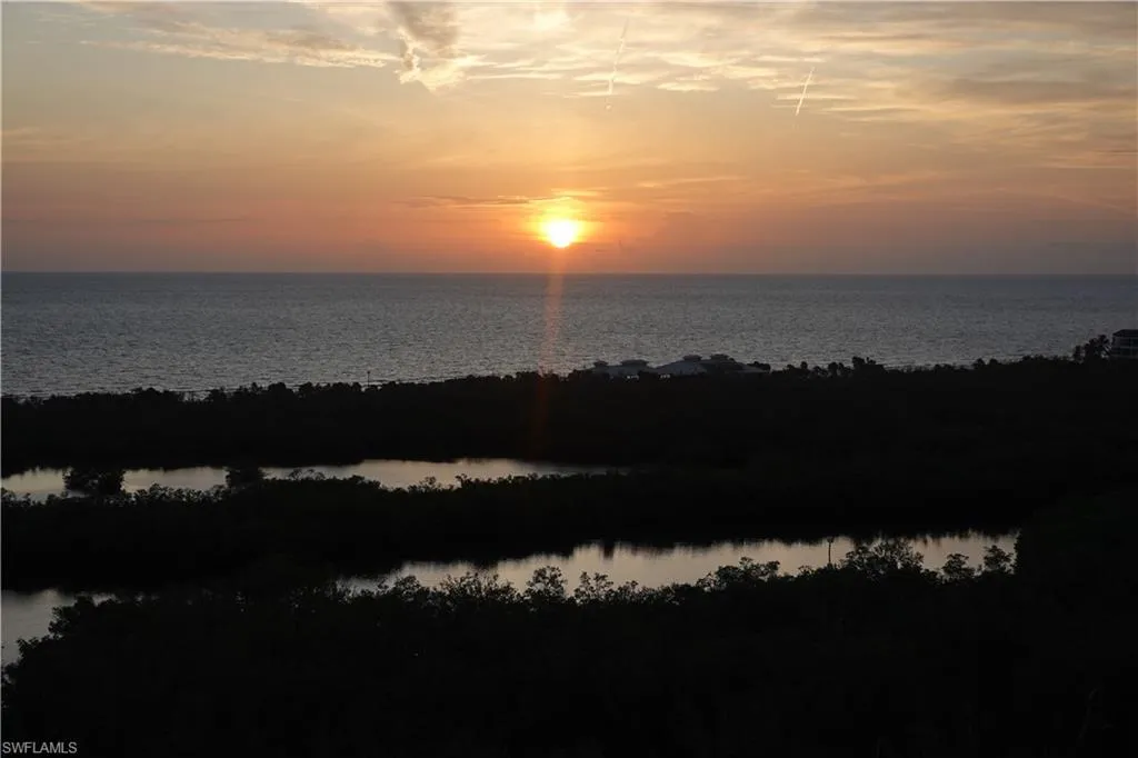 Naples, Florida 34108, United States, 2 Bedrooms Bedrooms, ,2 BathroomsBathrooms,Residential,Active,142359