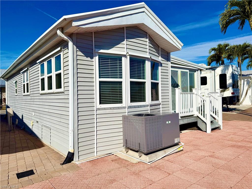 IMPERIAL WILDERNESS - Residential