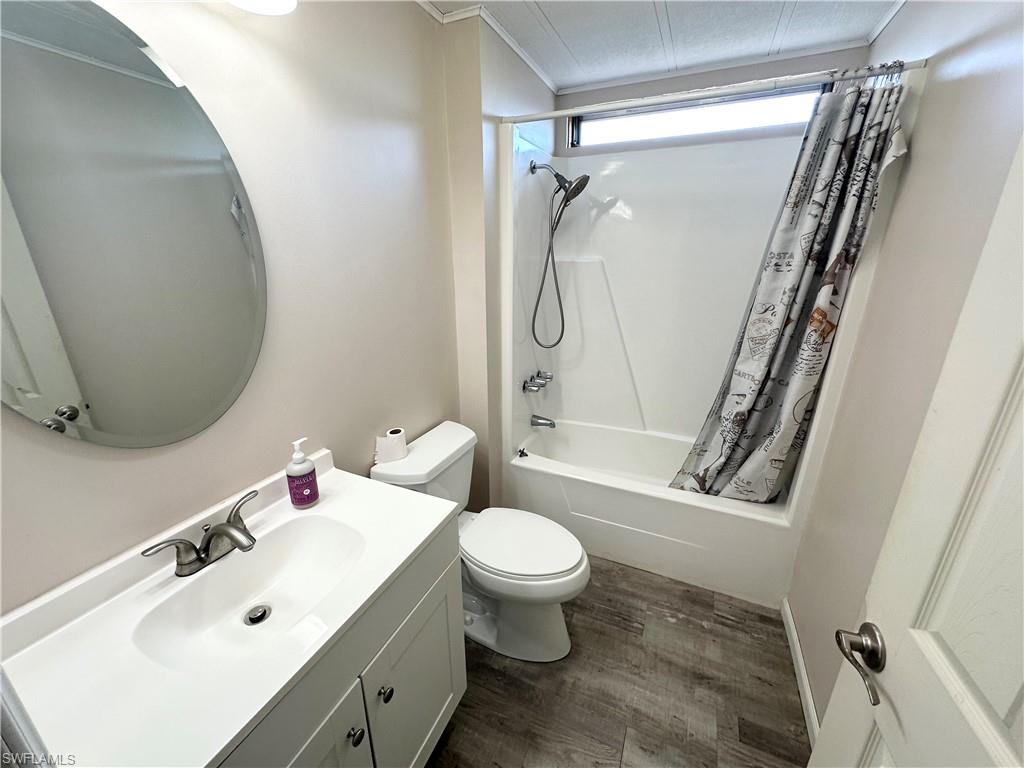 BAYSIDE ESTATES - Residential