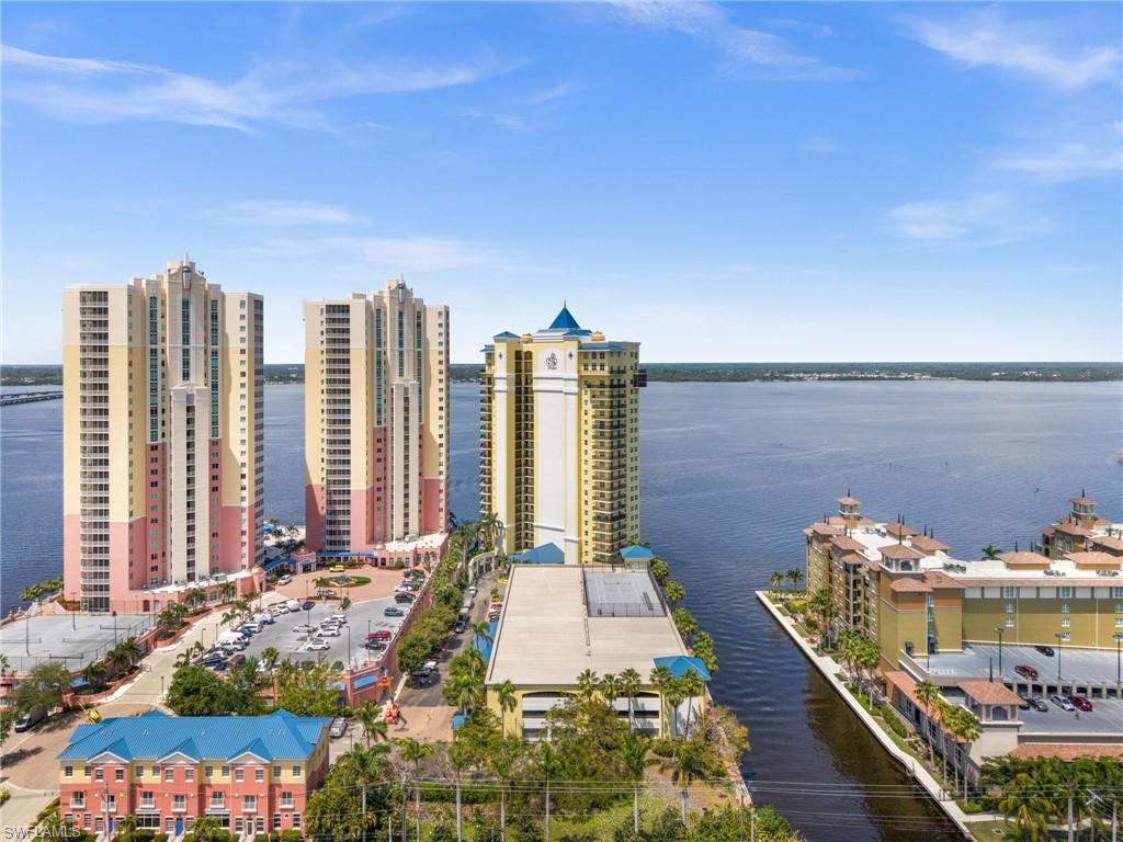 BEAU RIVAGE - Residential