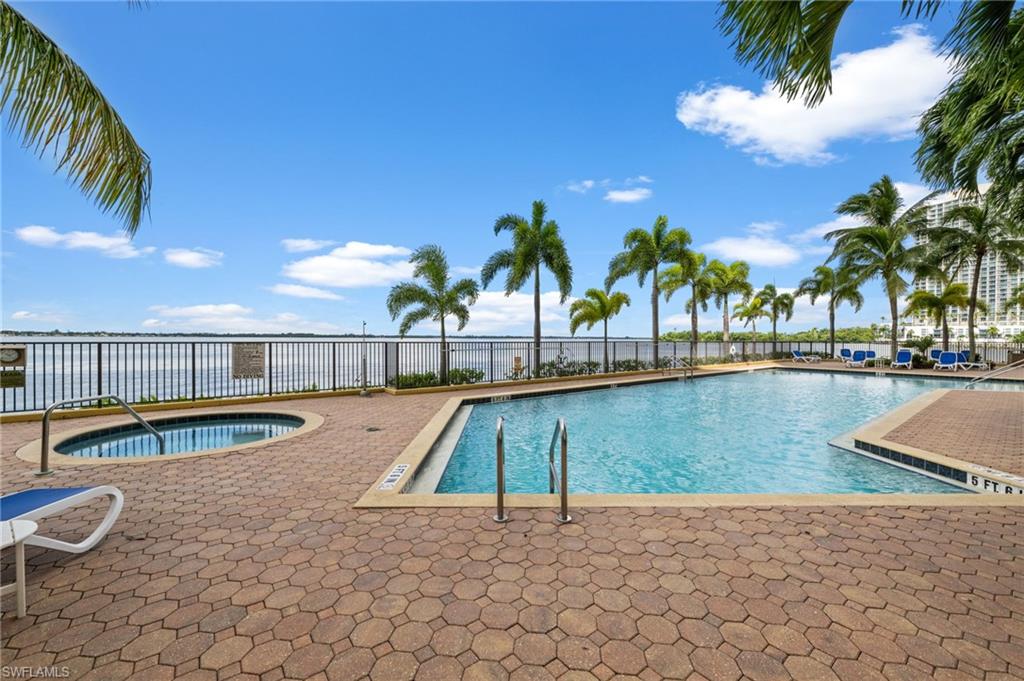 BEAU RIVAGE - Residential