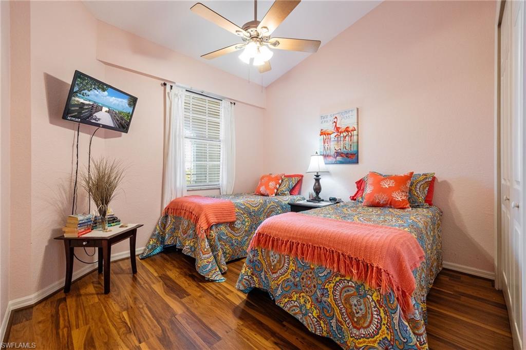 VAN LOON COMMONS - Residential