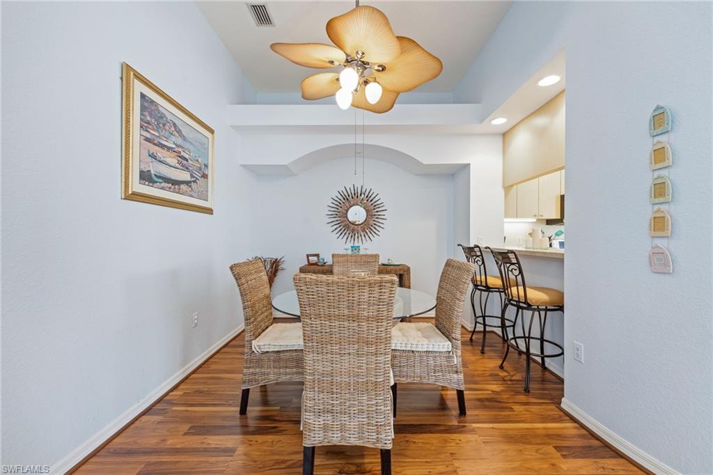 VAN LOON COMMONS - Residential