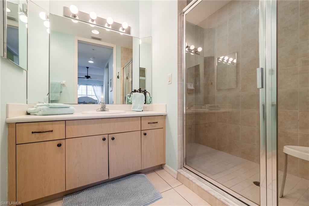 VAN LOON COMMONS - Residential