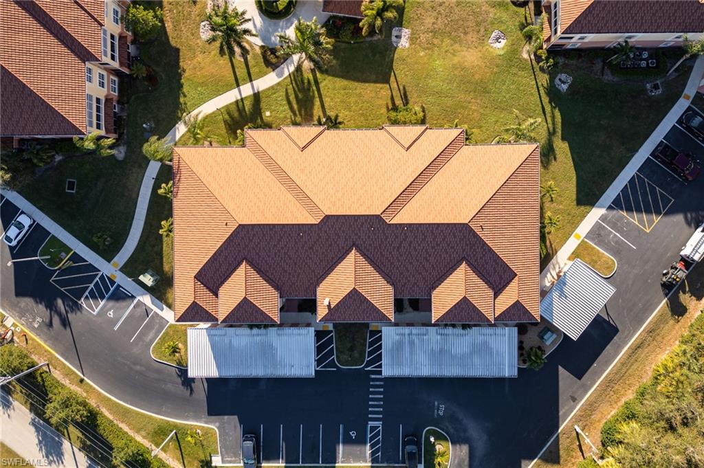 VAN LOON COMMONS - Residential