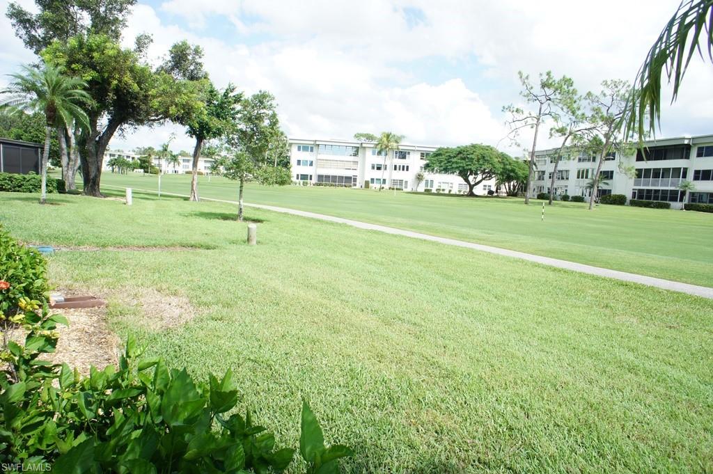 SEVEN LAKES - Residential