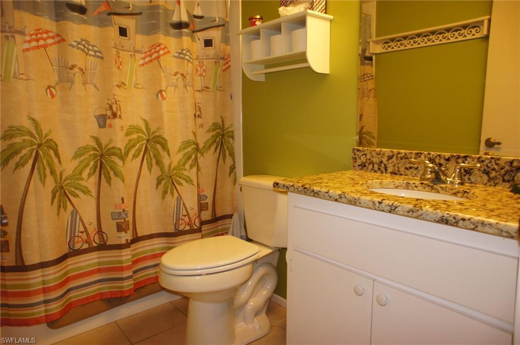 SEVEN LAKES - Residential