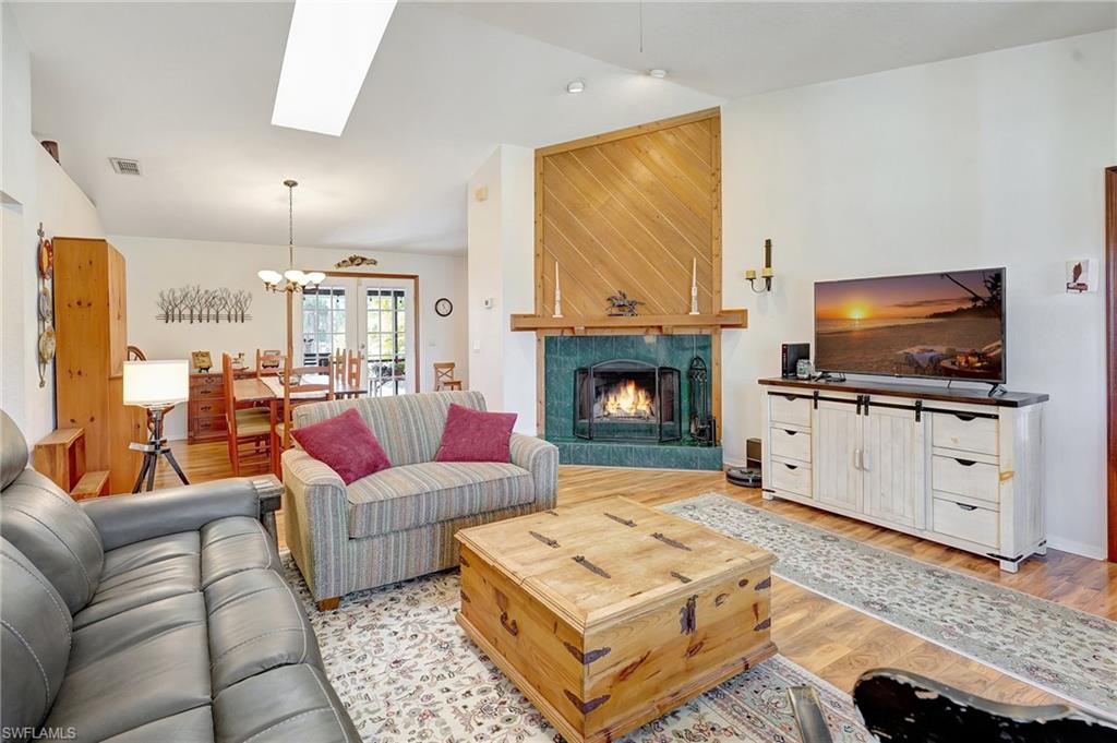 GOLDEN GATE ESTATES - Residential Lease