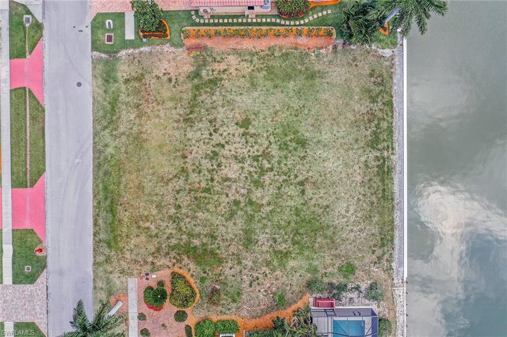 MARCO ISLAND - Land